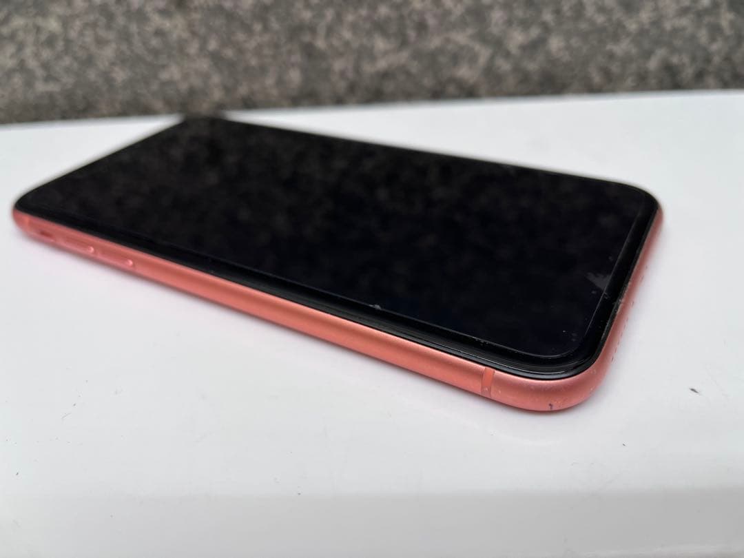 S*）様 【値下げ】iPhone XR 128GB コーラル