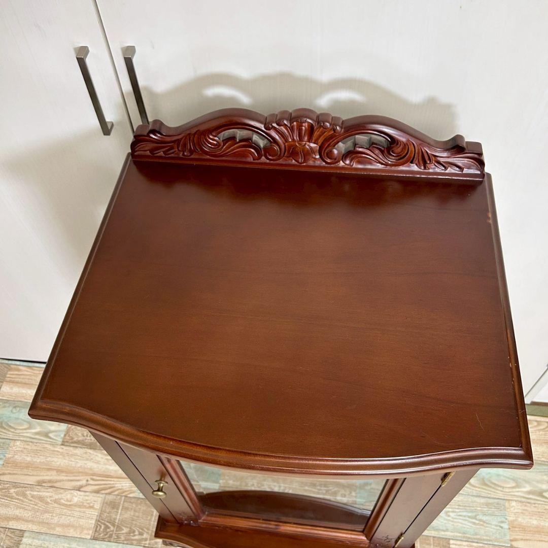 木製キャビネット 猫脚 アンティーク 彫刻 ガラスキャビネット 一点物 希少