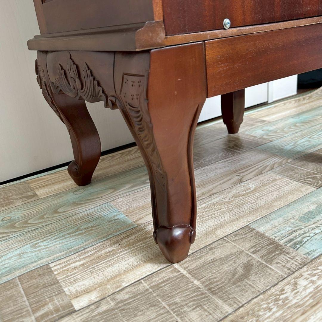 木製キャビネット 猫脚 アンティーク 彫刻 ガラスキャビネット 一点物 希少