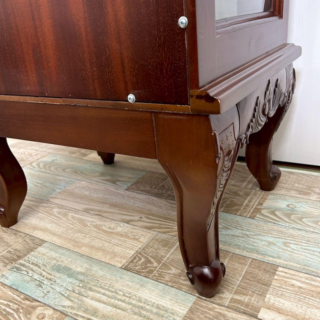 木製キャビネット 猫脚 アンティーク 彫刻 ガラスキャビネット 一点物 希少