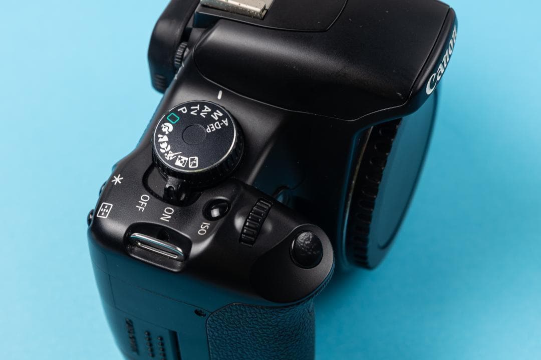 #401 - Canon キャノン EOS Kiss X2 ボディ