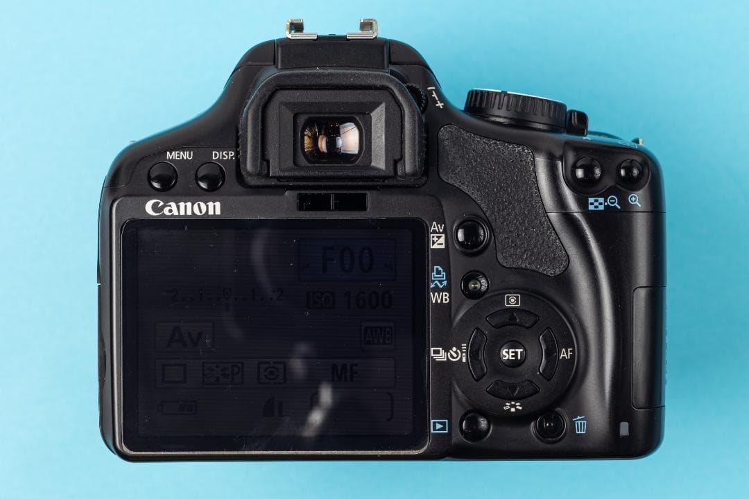 #401 - Canon キャノン EOS Kiss X2 ボディ