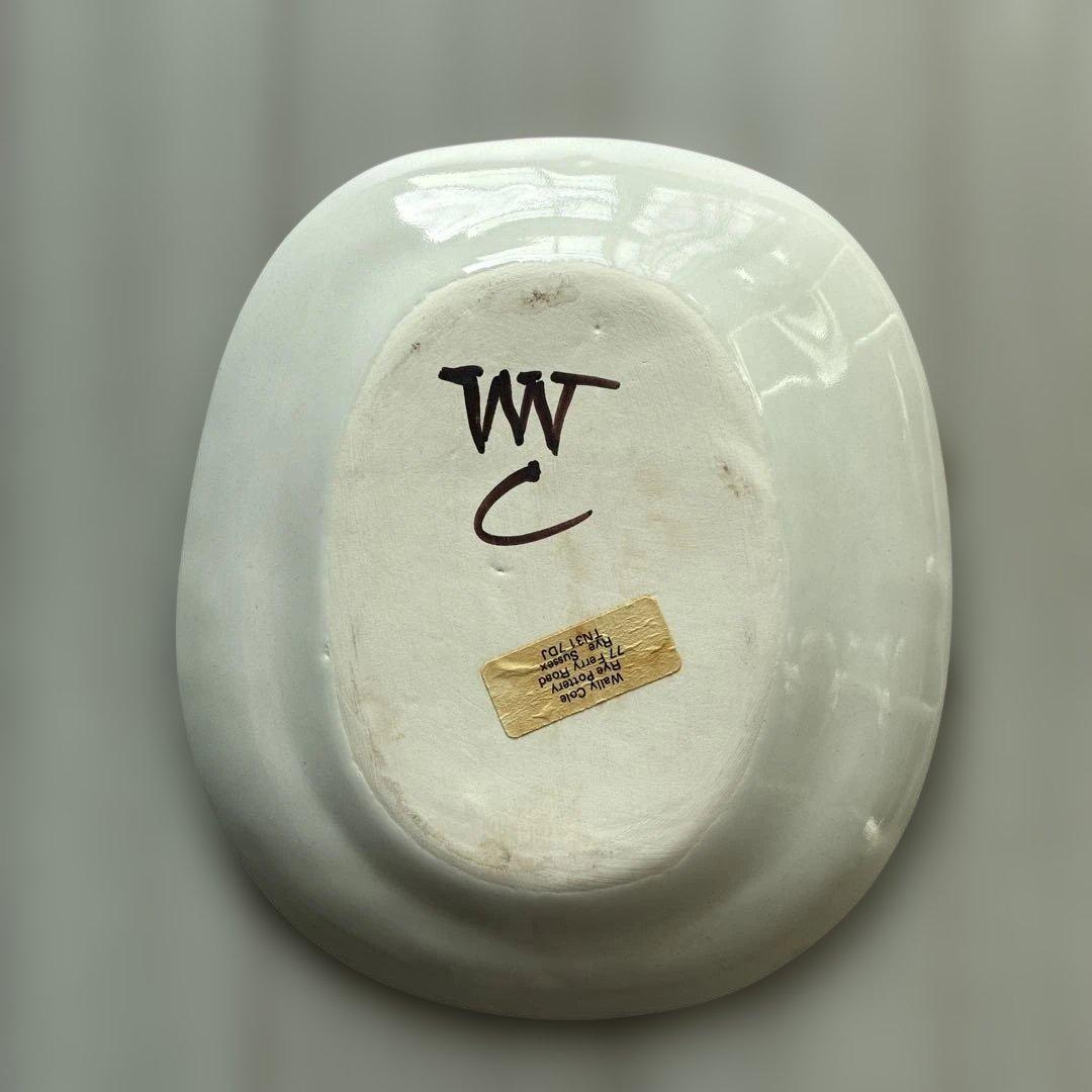 英国ヴィンテージ　RyePottery窯 Wally Cole作　ブルー鳥OV皿