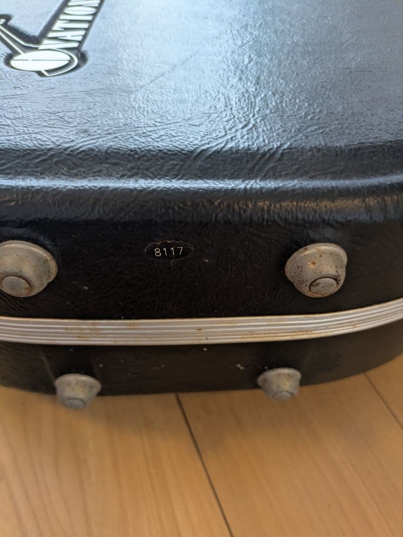 Ovation Celebrity オベーション ハードケース付き