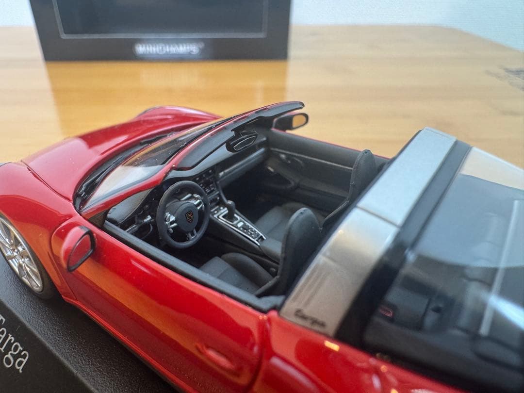 【MINICHAMPS】限定504台　Porsche 911 Targa