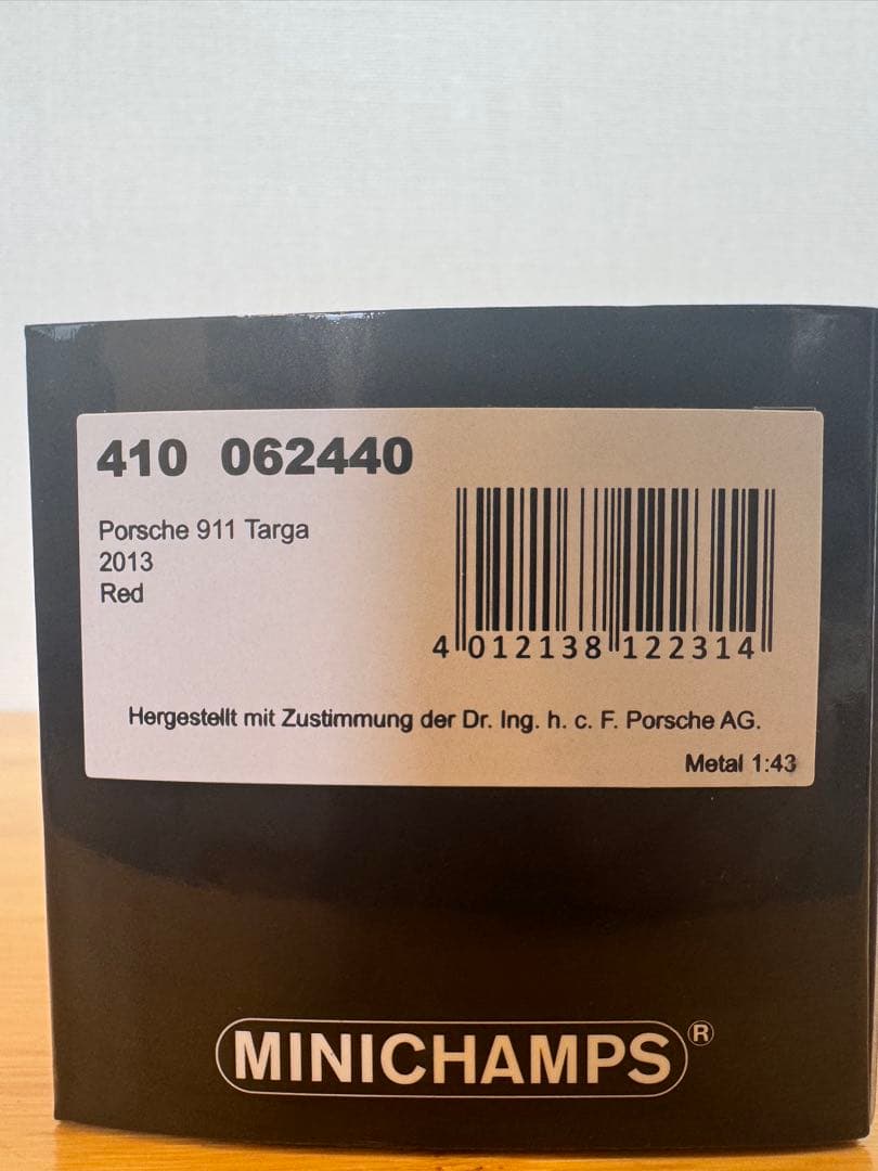 【MINICHAMPS】限定504台　Porsche 911 Targa