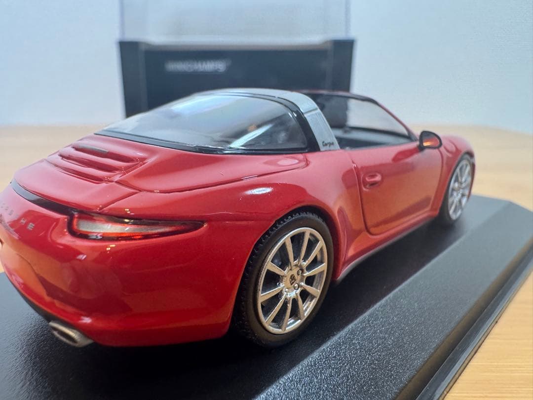 【MINICHAMPS】限定504台　Porsche 911 Targa