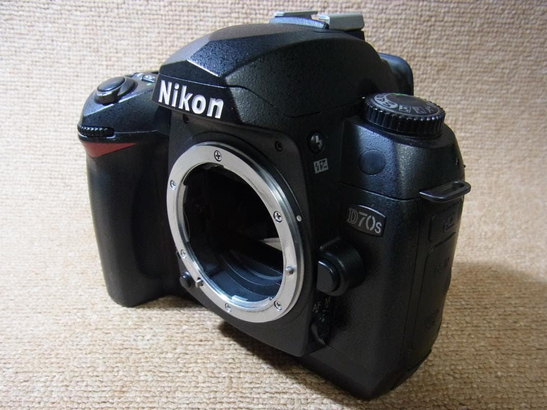 NIKON D70S ニコンTAMRON 28-300mm 未チェック ジャンク