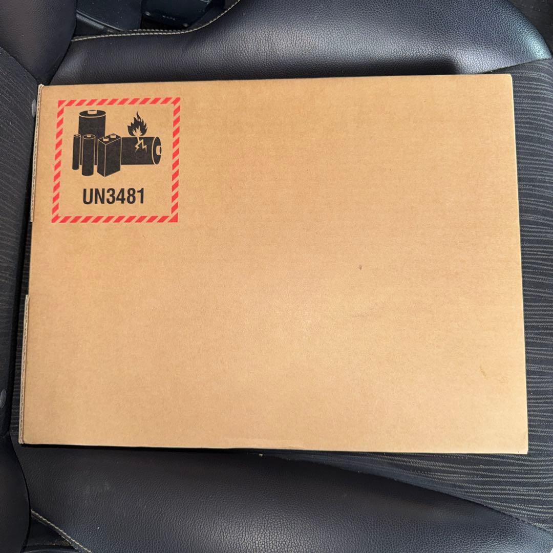 新品・未使用　M5 Apple MacBook Air 13インチ　スカイブルー