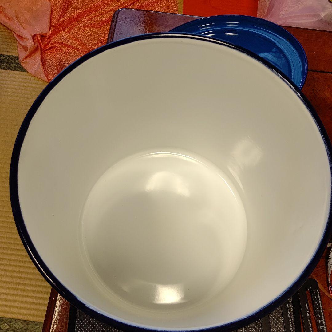 中古品　業務用ホーロータンク３３ｃｍ　２５Ｌ