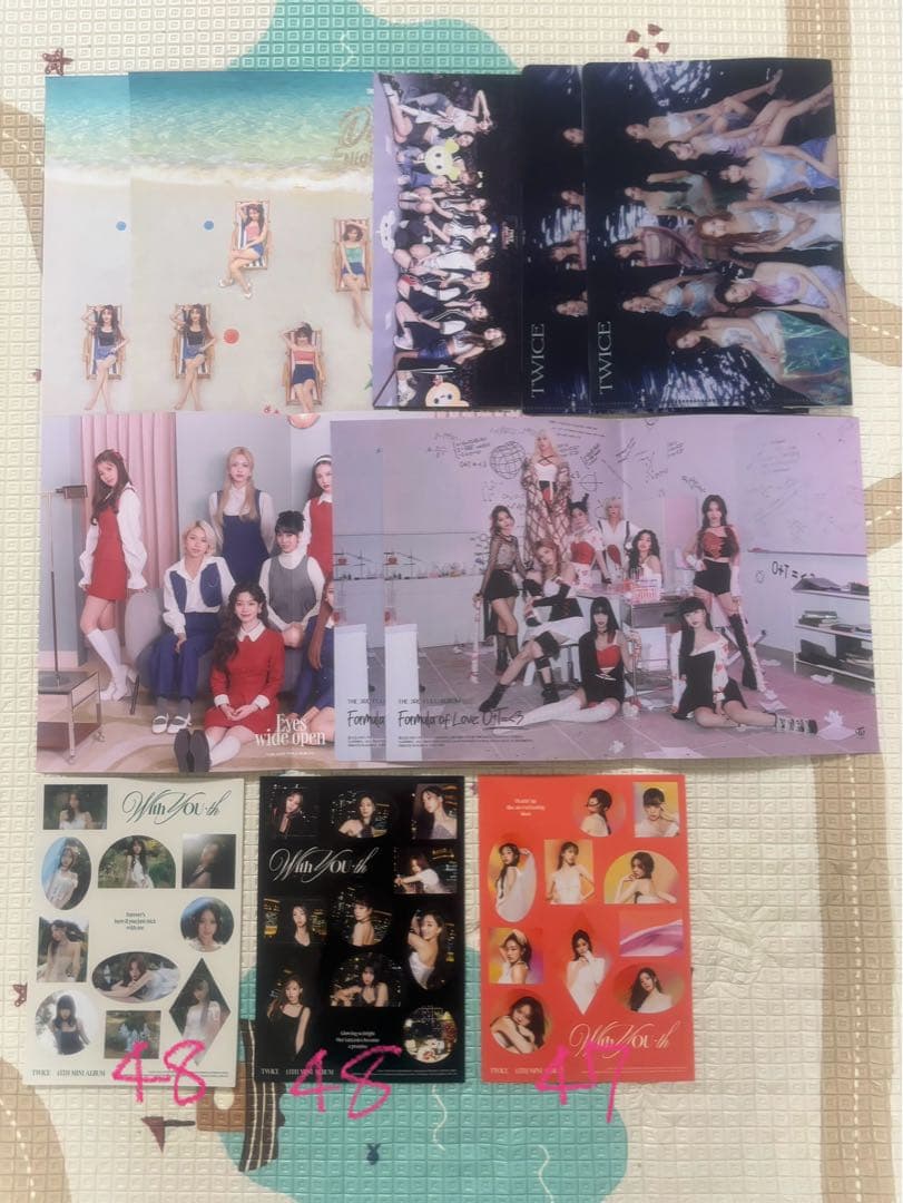 TWICE アルバム ポスター類 まとめ売り 359枚