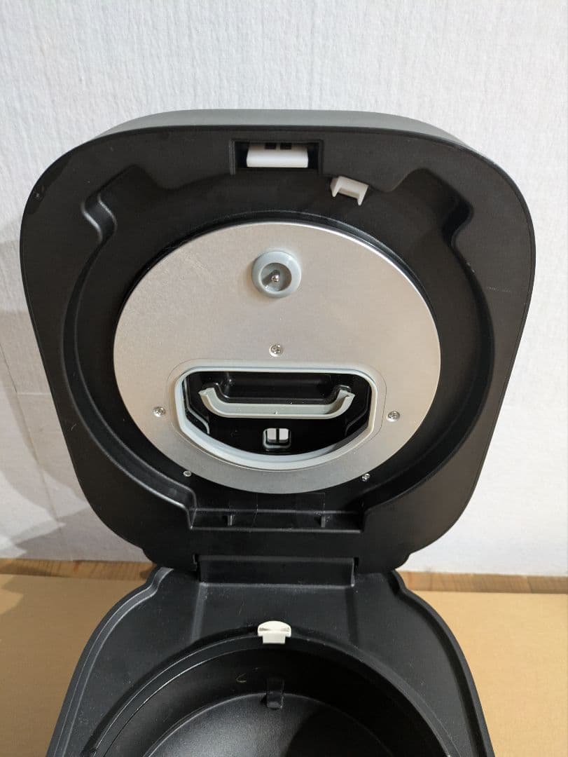 IRIS OHYAMA IH炊飯器 SHK-LS110-B　 5,5合　美品