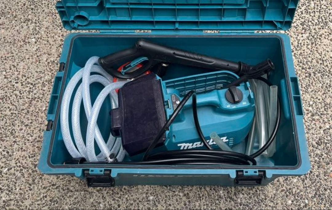 マキタ コードレス高圧洗浄機 MHW080D MAKITA ◆年末のお掃除に！