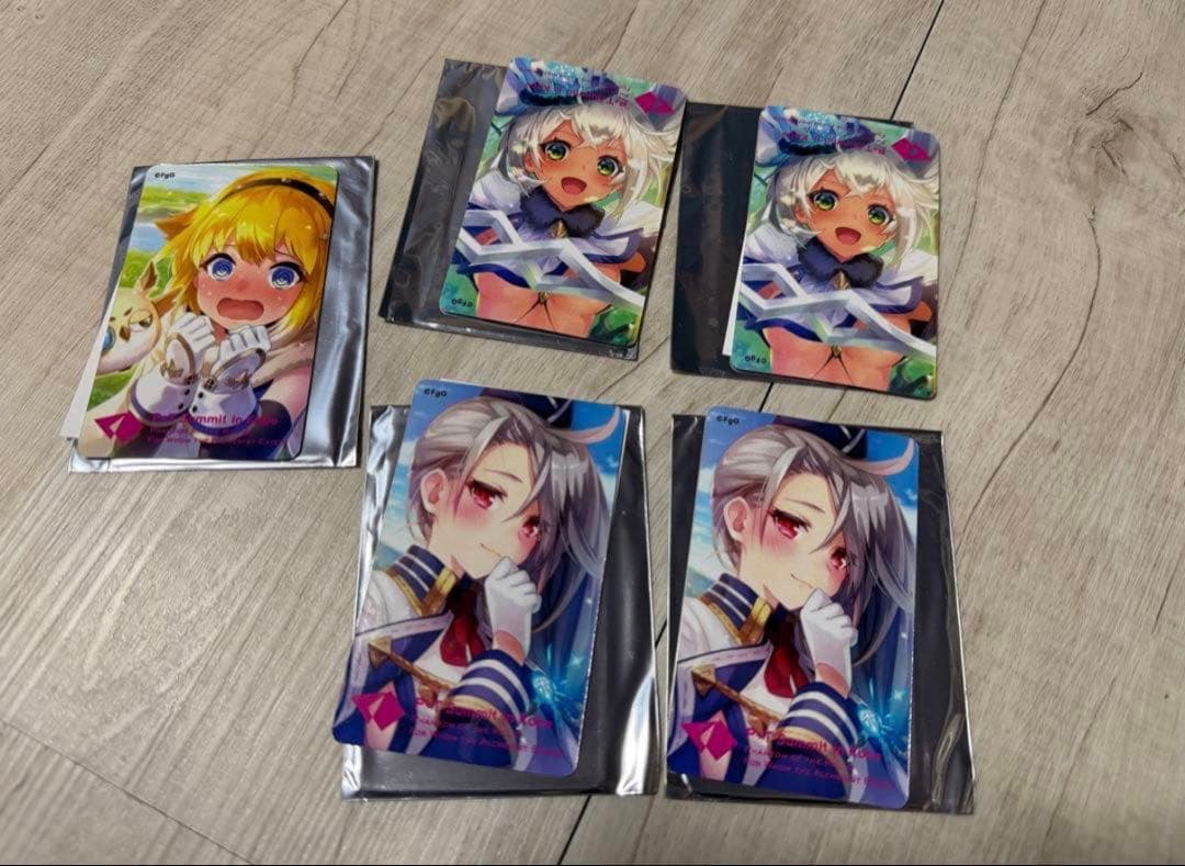 ファンキル クリアファイル、カラビナポーチ、マフラータオル、カレンダーセット