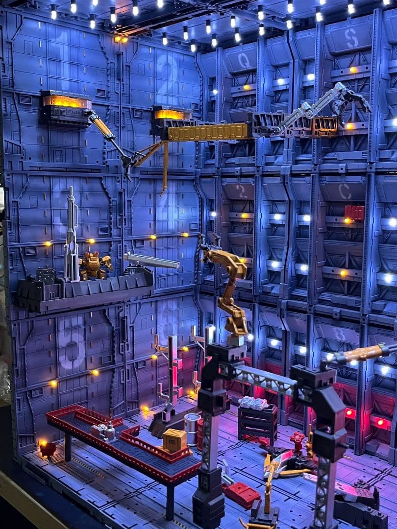 LEDライト付き多層ディスプレイケース