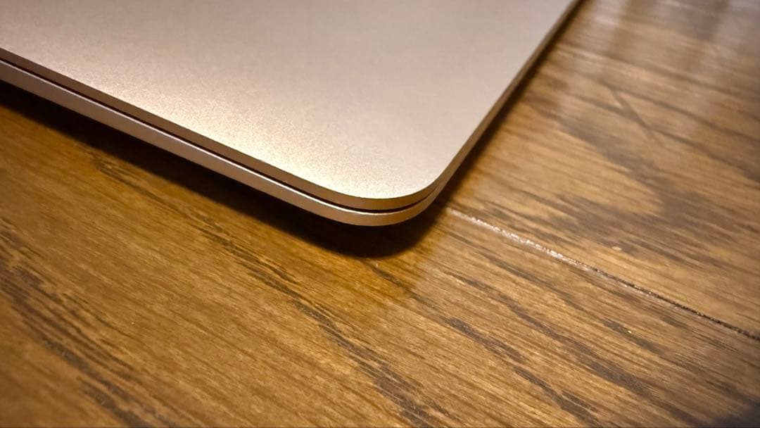 美品 MacBook Air M1 2020 13インチ ゴールド 256GB