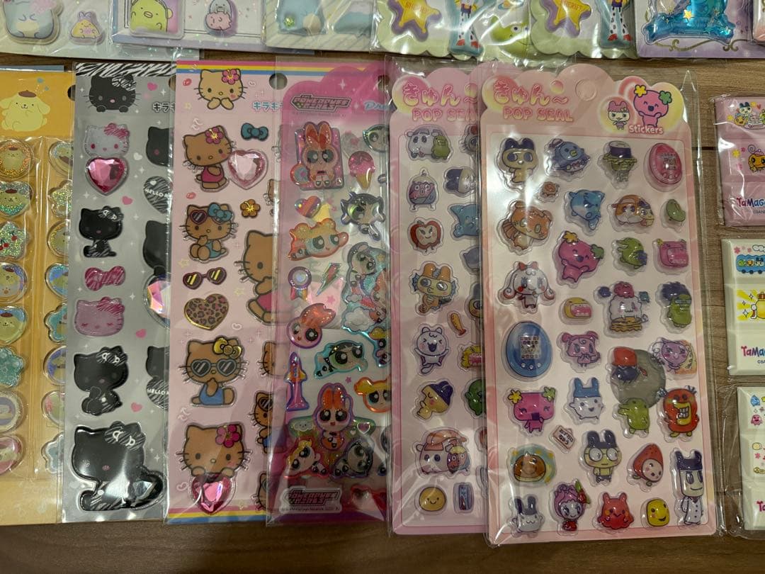 更新【正規品】ディズニープーさん、クラシック、たまごっち、サンリオ第二弾等60点