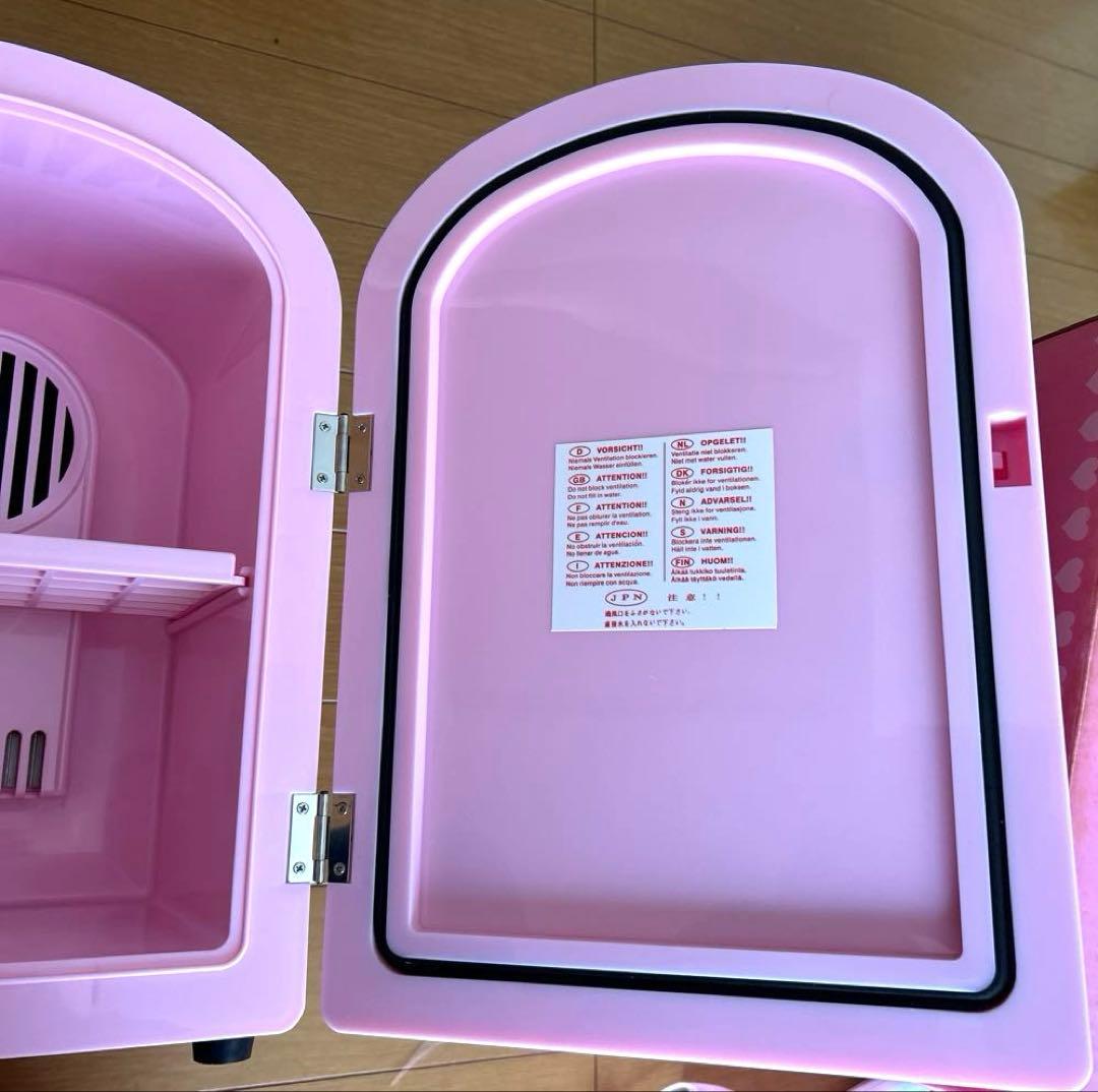 ハローキティ　クーラー＆ウォーマー　ミニ冷温蔵庫