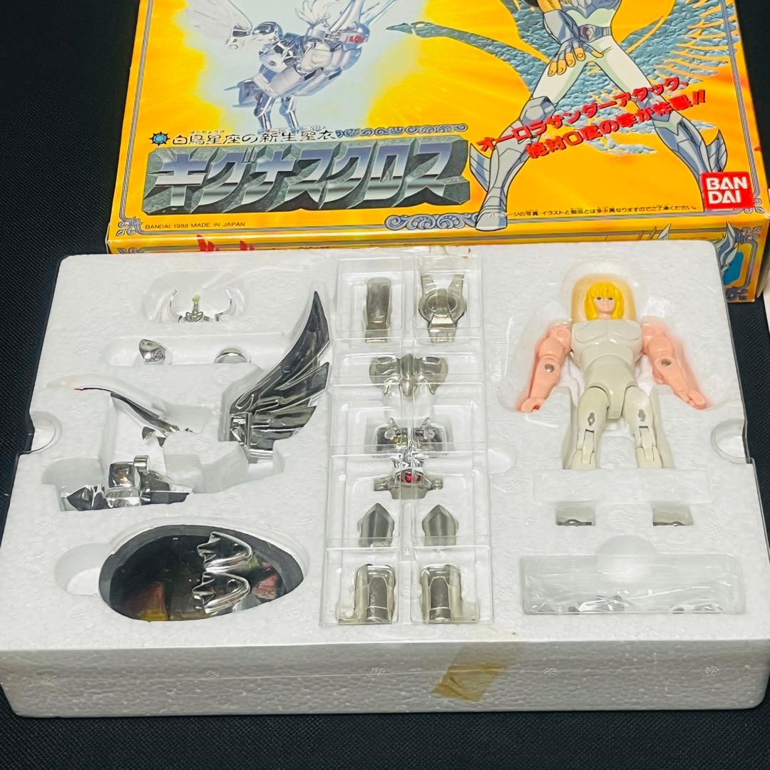 新品　聖闘士星矢　聖衣大系　新生キグナスクロス