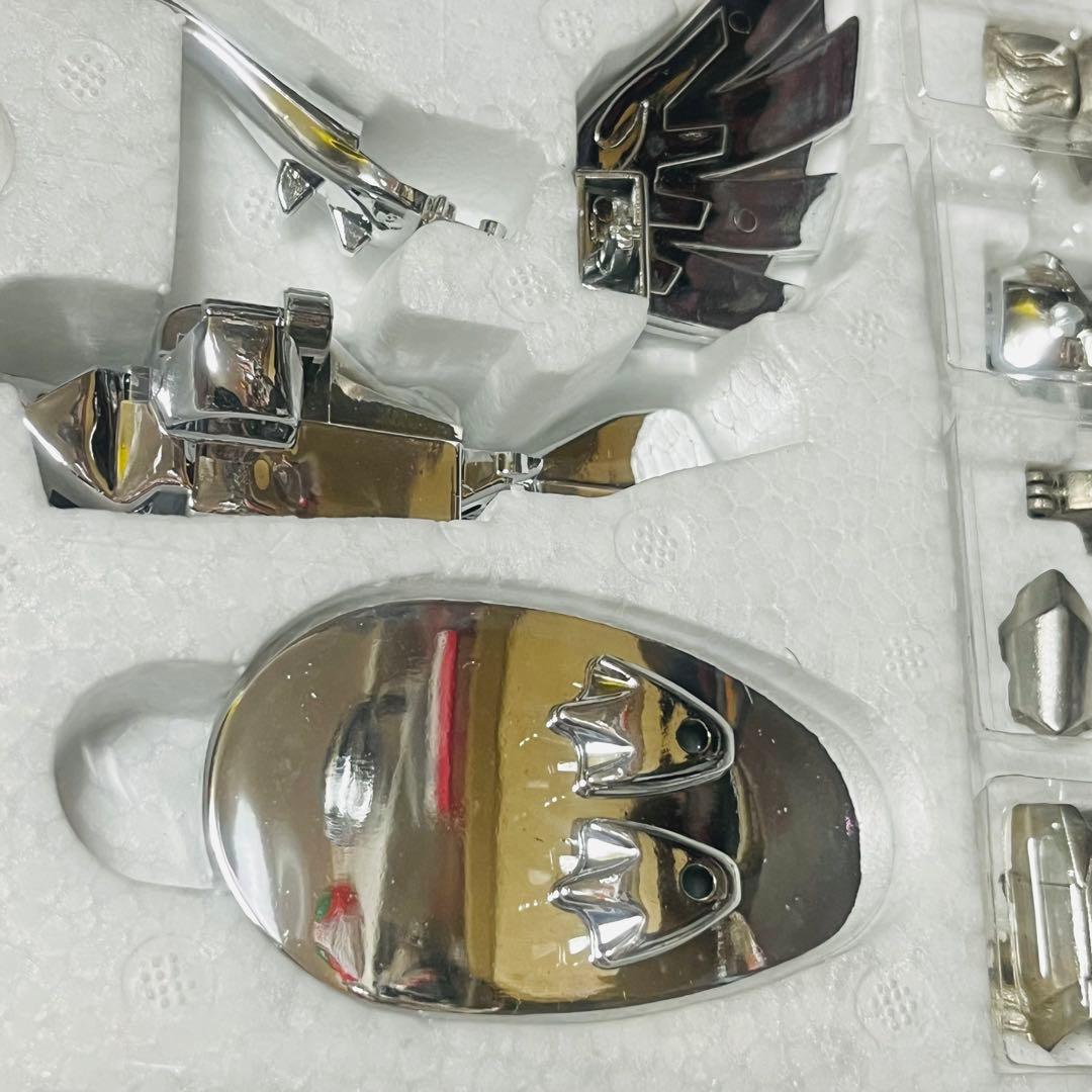新品　聖闘士星矢　聖衣大系　新生キグナスクロス