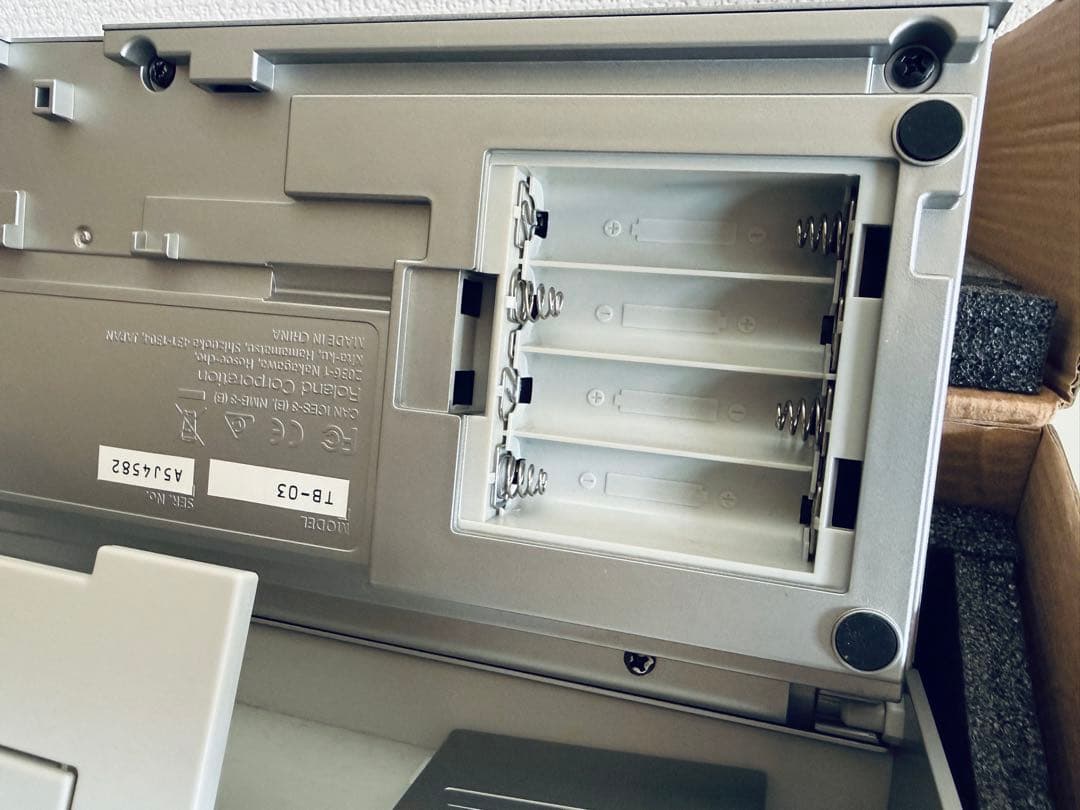 roland boutique TB-03 ベースライン　TB-303