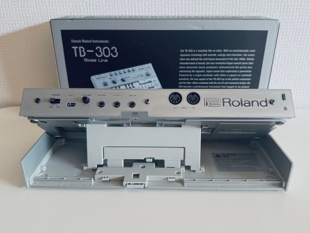 roland boutique TB-03 ベースライン　TB-303
