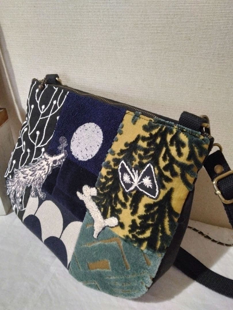 ミナペルホネン 秋風と散歩♪サコッシュ風ポシェット＊wolfの願い＊ハンドメイド