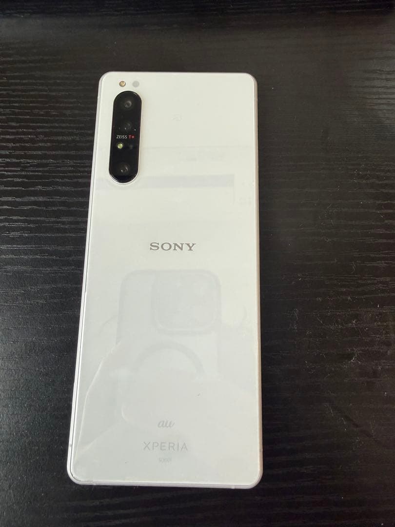 M*i様 Sony Xperia 1 II 白 ※24mmレンズに難あり