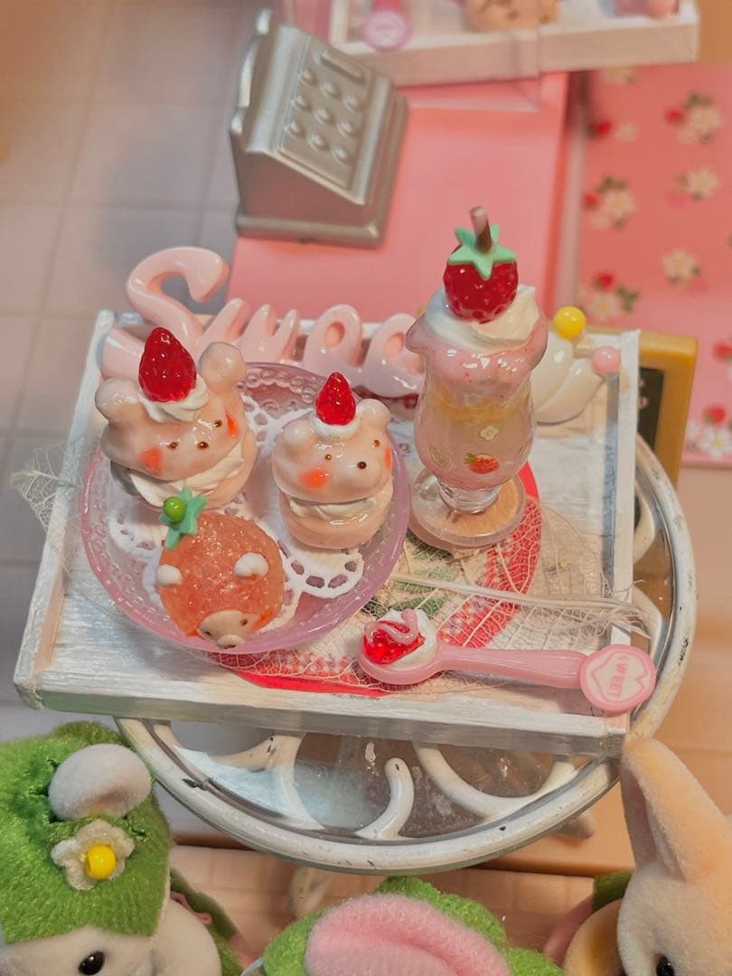 ストロベリーパーリーピンクベリーちゃん