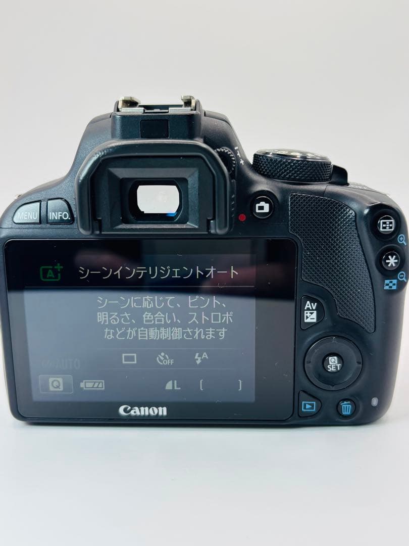 【美品】Canon キヤノン KISS X7 レンズキット【動作確認済】