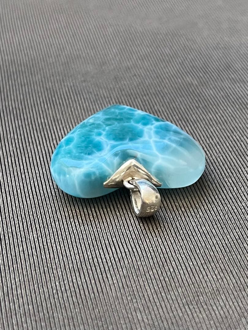 天然石☆高品質！ラリマーハート型ペンダントトップ☆マリンブルー美しい！！