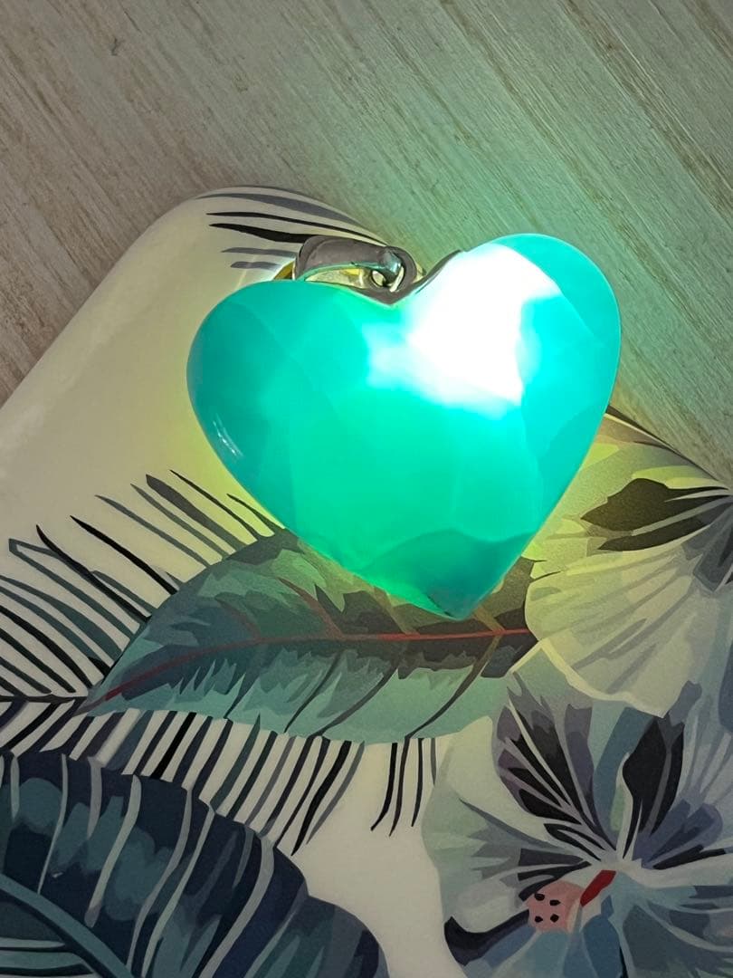 天然石☆高品質！ラリマーハート型ペンダントトップ☆マリンブルー美しい！！