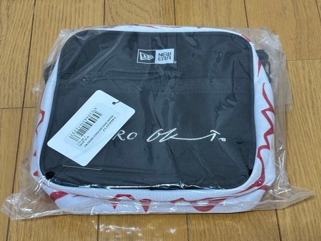 newera 岡本太郎　ポーチ　新品未使用品　タグ付き