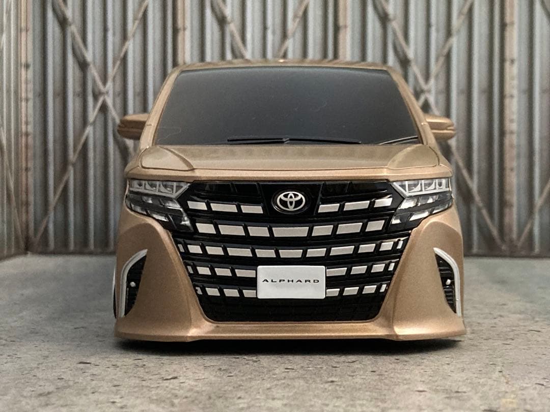 1/24新型アルファード・プレシャスレオブロンド（カスタム品）