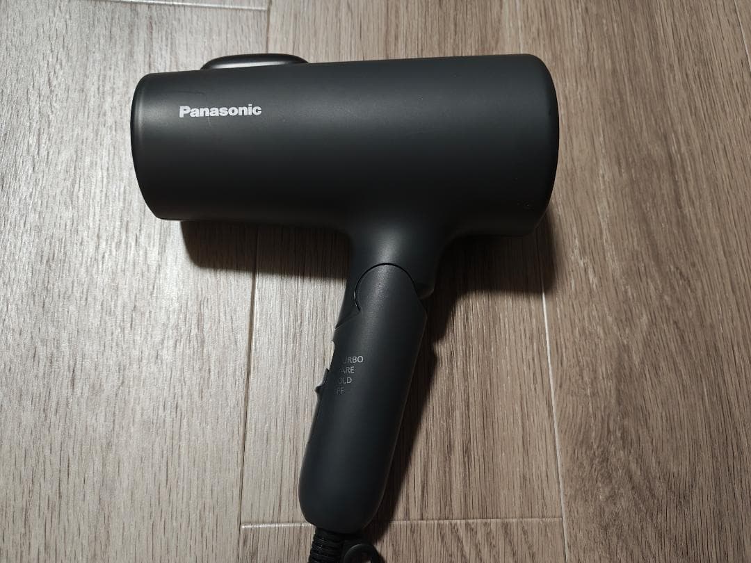 ち*ぃ様 Panasonic ヘアドライヤー EH-NE7M
