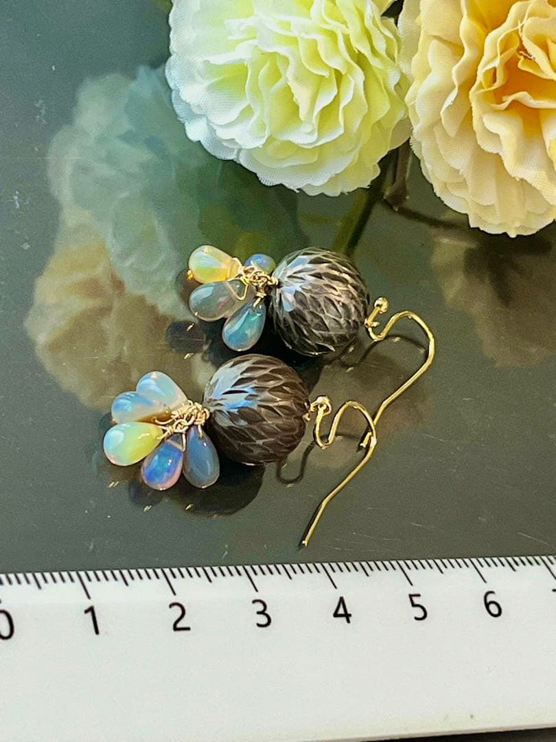 SALEドラゴンスケールカービング淡水パールピアスです