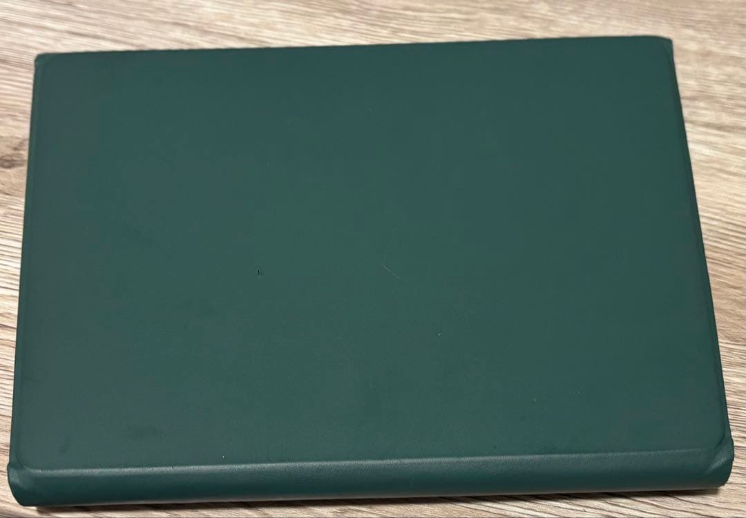 iPad 第8世代32GB Wi-Fi シルバー SIMフリー 付属品あり