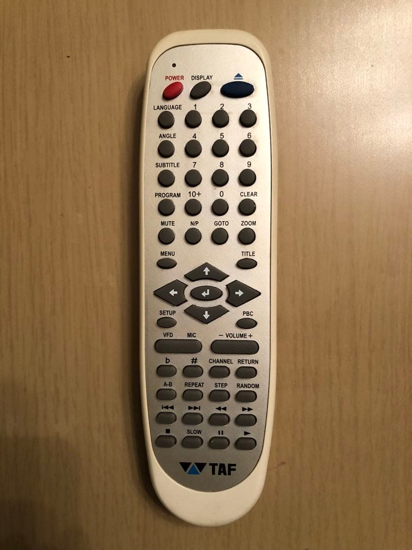 【中古】TAF 多機能リモコン シルバー(グレー) JX-2006A