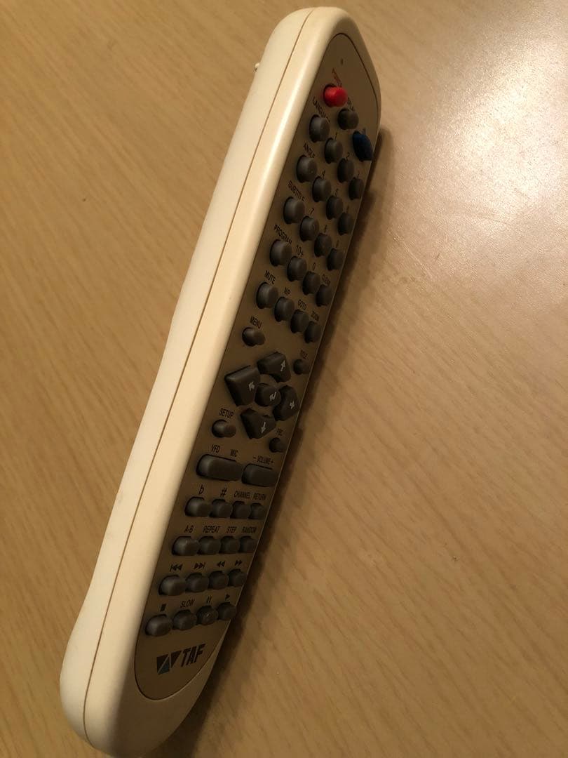 【中古】TAF 多機能リモコン シルバー(グレー) JX-2006A