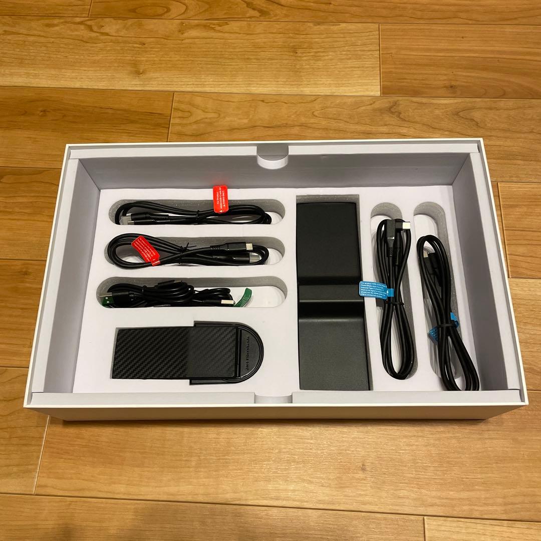 モバイルモニター　トリプルモニター 15.6インチ