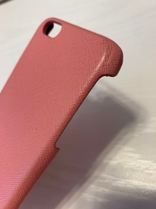 PRADA iPhoneケース