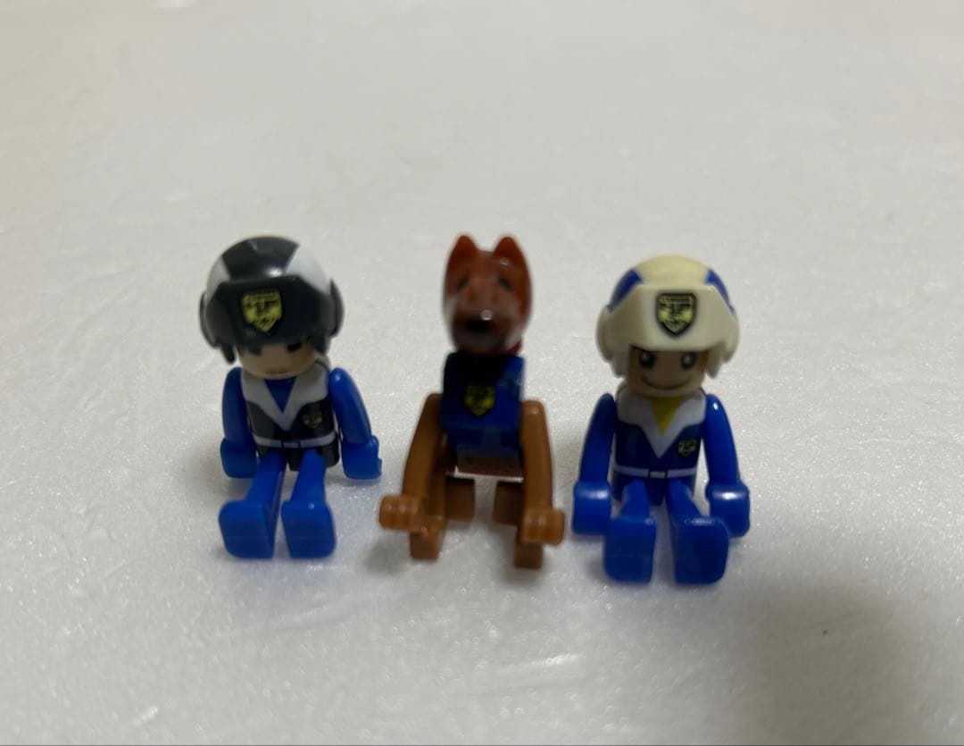 トミカ　6体セット　レスキュー　ポリス