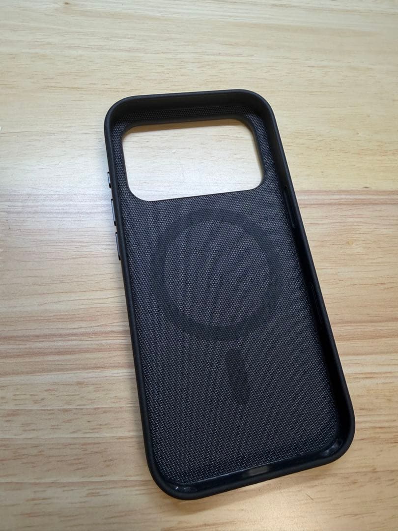 iPhone17 Pro テックウーブンケース ブラック