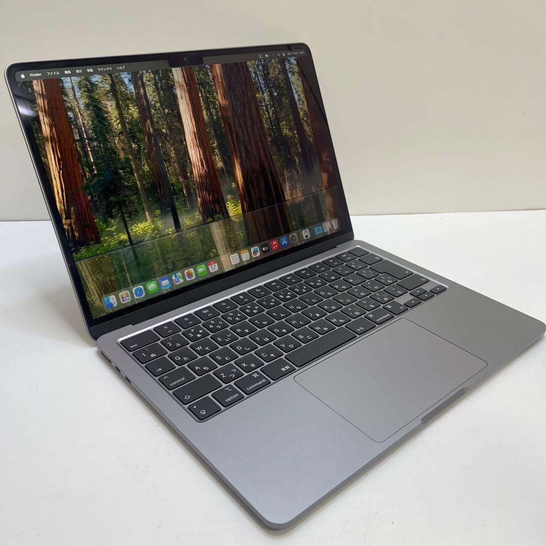 Macbook Air 2022 M2 8GB SSD256GB 13.6インチ
