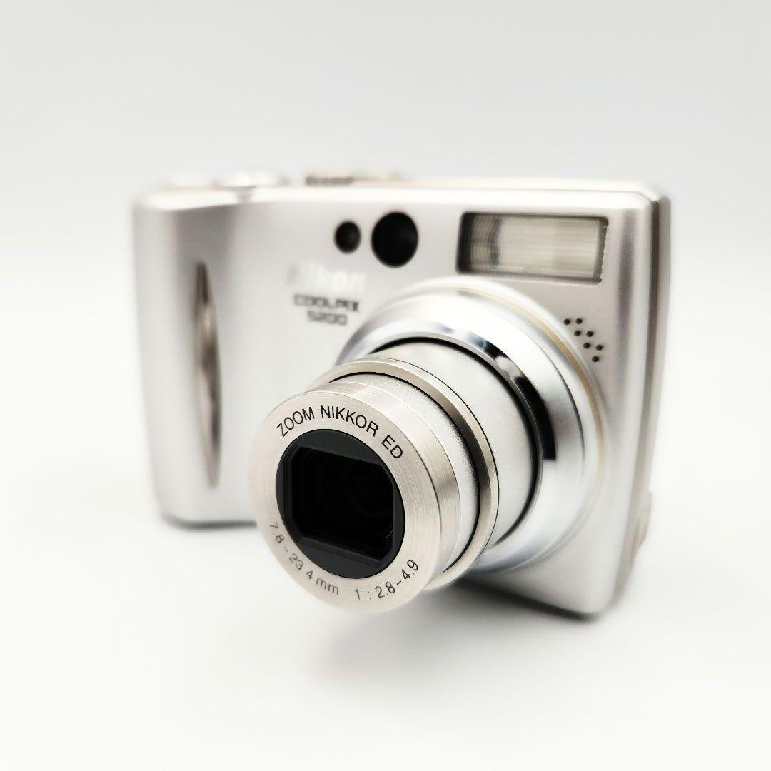Nikon COOLPIX 5200 コンパクトデジタルカメラ 撮影写真あり