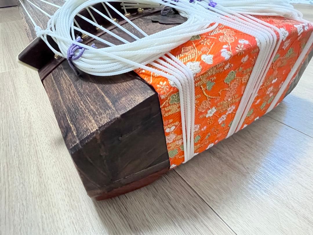 【送料込】17弦 琴（十七絃、箏）