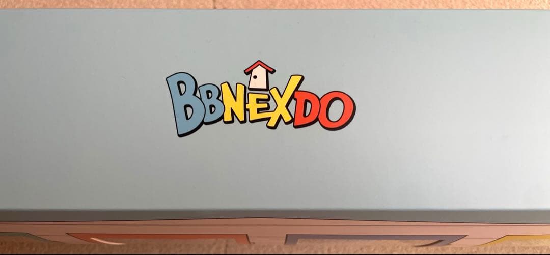 未使用　箱付き　プネクドキーリング　3点　証明写真　トレカ2枚セット　匿名配送