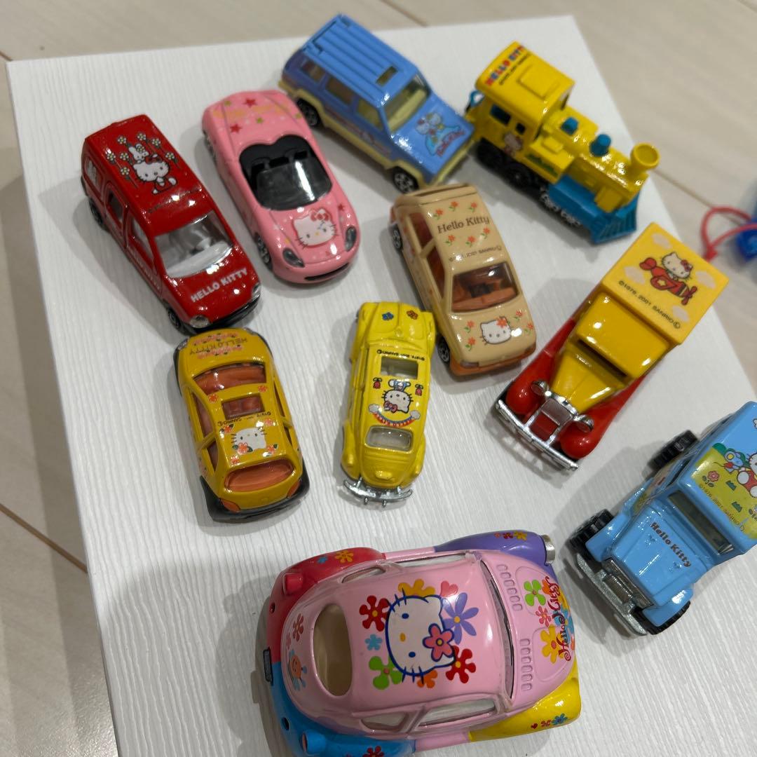 ハローキティ　ミニカー10台セット！レア！