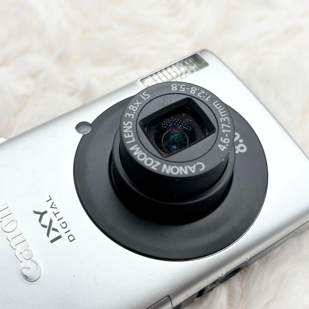 Canon IXY 910 IS シルバー