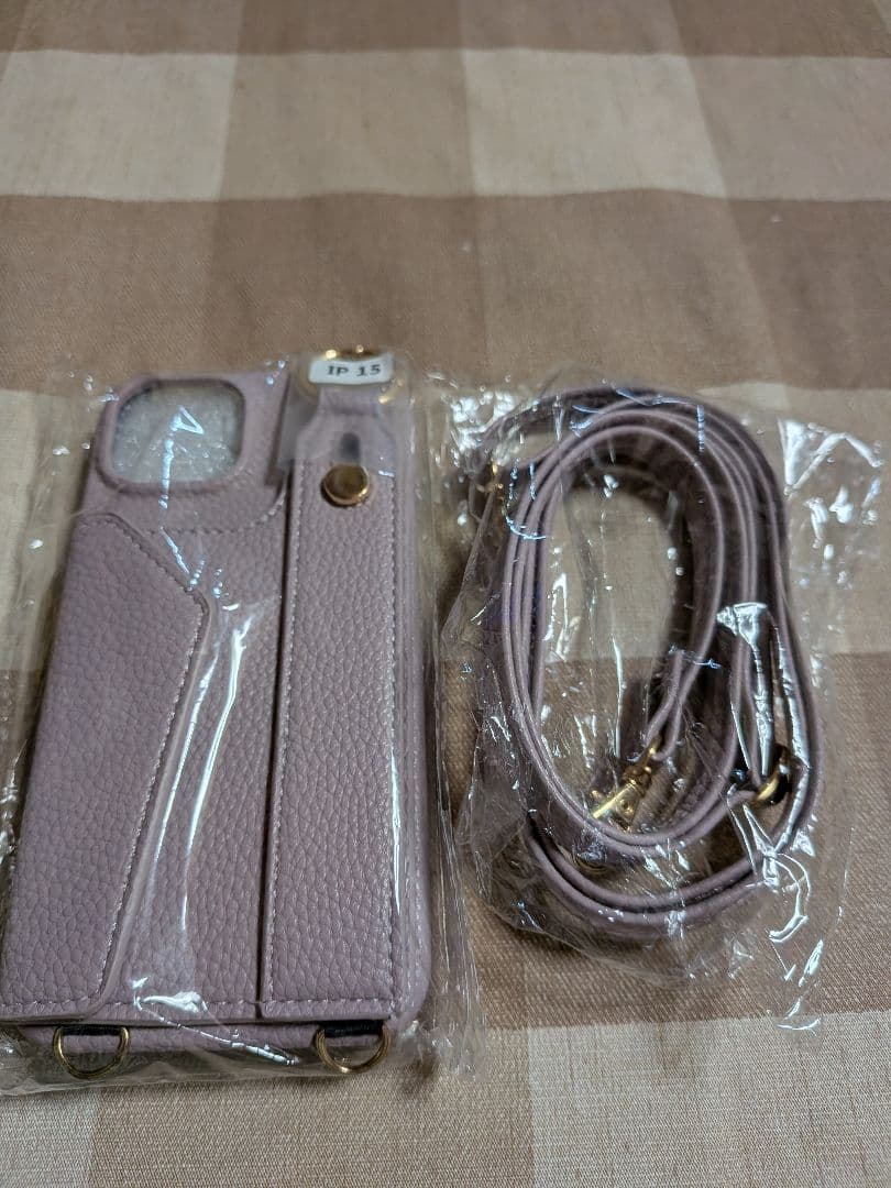 【極美品】　Apple　iPhone15